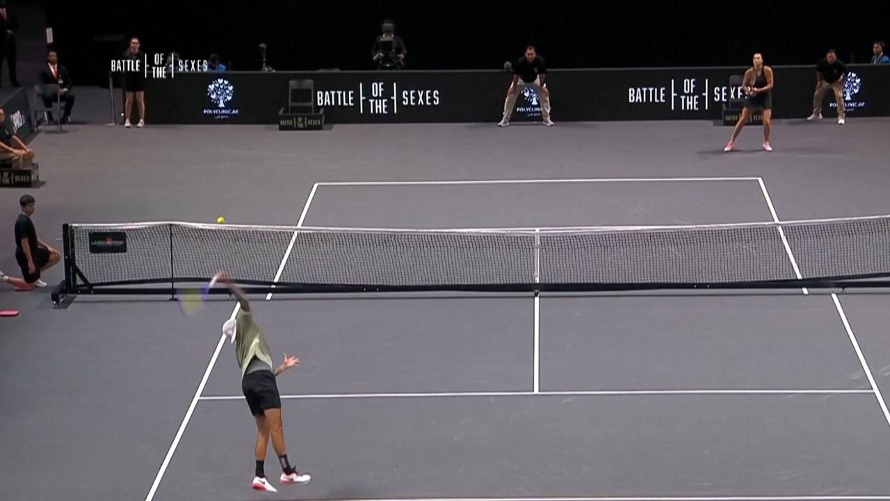 Dieser Aufschlag entscheidet 'Battle of the Sexes'