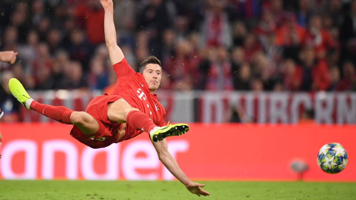Und auch in der Saison 2019/2020 trifft Lewandowski, wie er will: neun Tore in den ersten Bundesliga-Spielen - Rekord eingestellt!