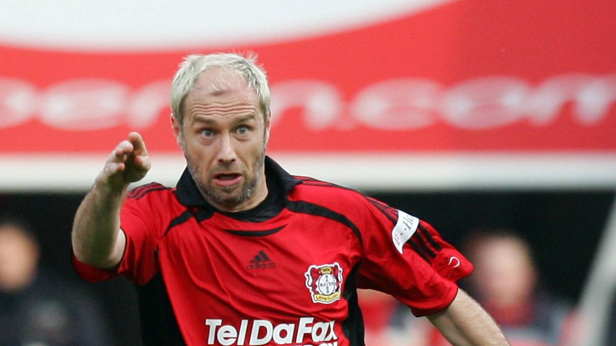 PLATZ 8: Sergej Barbarez teilt sich seine Position mit einem weiteren ehemaligen Hamburger - der Bosnier selbst läuft in Deutschland auch für Hannover, Union Berlin, Hansa Rostock, den BVB und Leverkusen auf