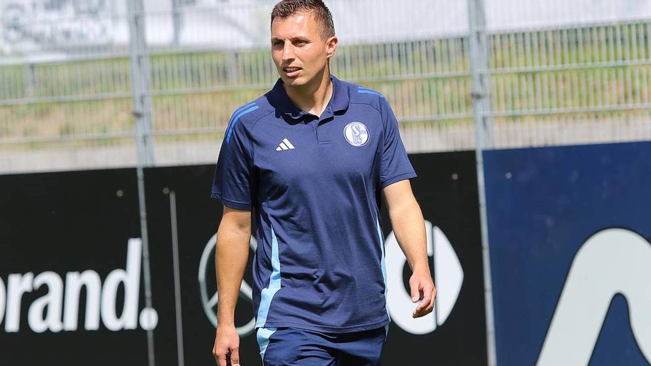 S04-Beben! Neuer Coach mit Horrorbilanz