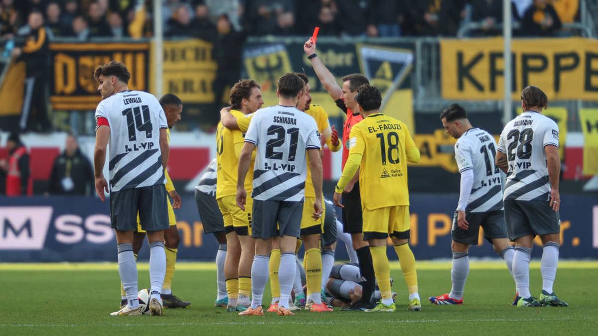 Übles Foul! Ex-Bayern-Juwel sieht Blitz-Rot