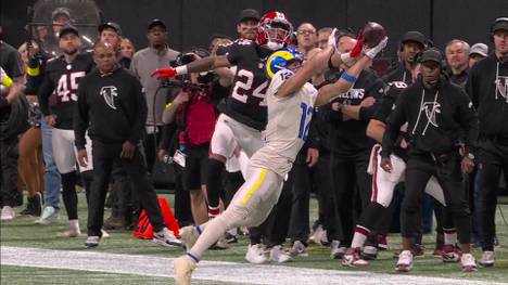 Die Los Angeles Rams erwischen im Spiel bei den Atlanta Falcons einen Horrorstart und liegen schon vor der Halbzeit mit 0:21 zurück. In der zweiten Hälfte entwickelt sich die Partie dennoch zum Thriller.