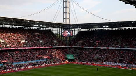Das Stadion in Köln heißt auch in den kommenden Jahren RheinEnergieStadion