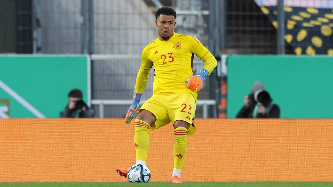 Freiburg verlängert mit Keeper