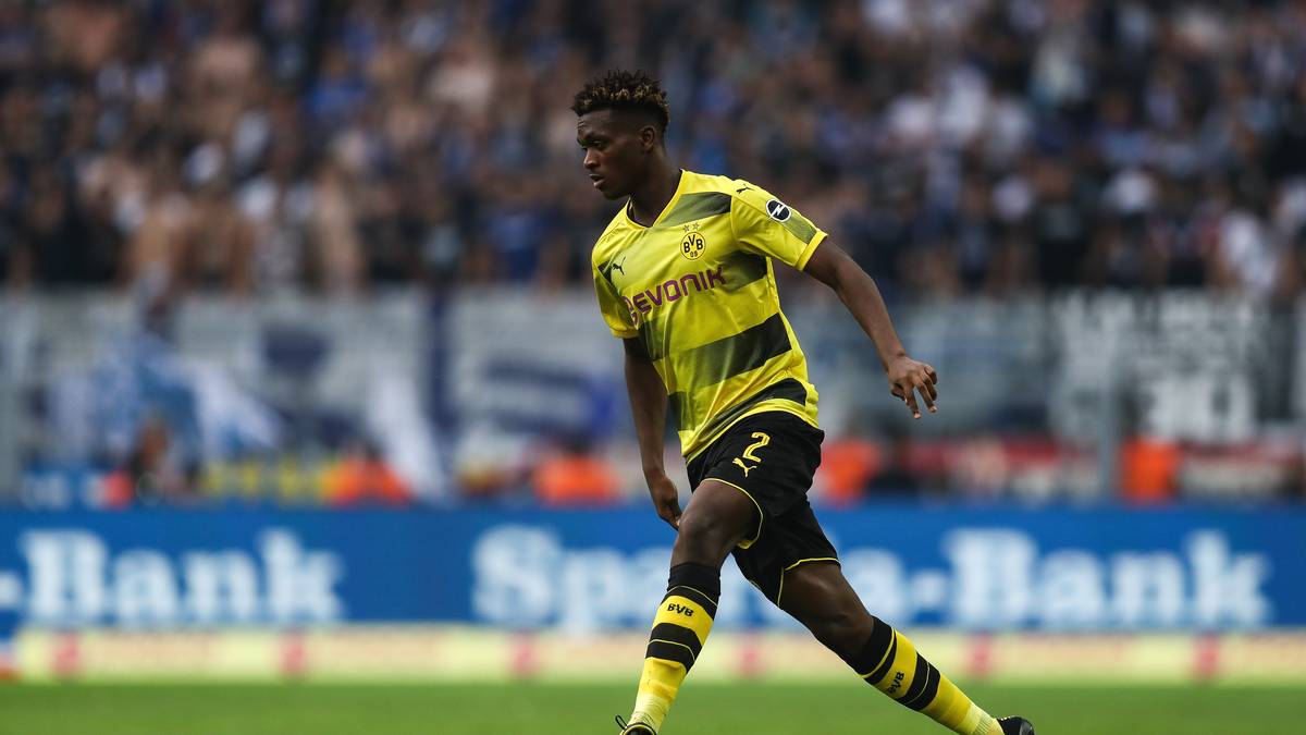 DAN-AXEL ZAGADOU (BVB, 18): Schon länger gilt Zagadou als DAS Abwehrtalent in Frankreich. Vertrat den verletzten Marcel Schmelzer als Linksverteidiger. Der gelernte Innenverteidiger kam in den ersten zehn Ligaspielen neun Mal für den BVB zum Einsatz, flog allerdings gegen Hannover vom Platz