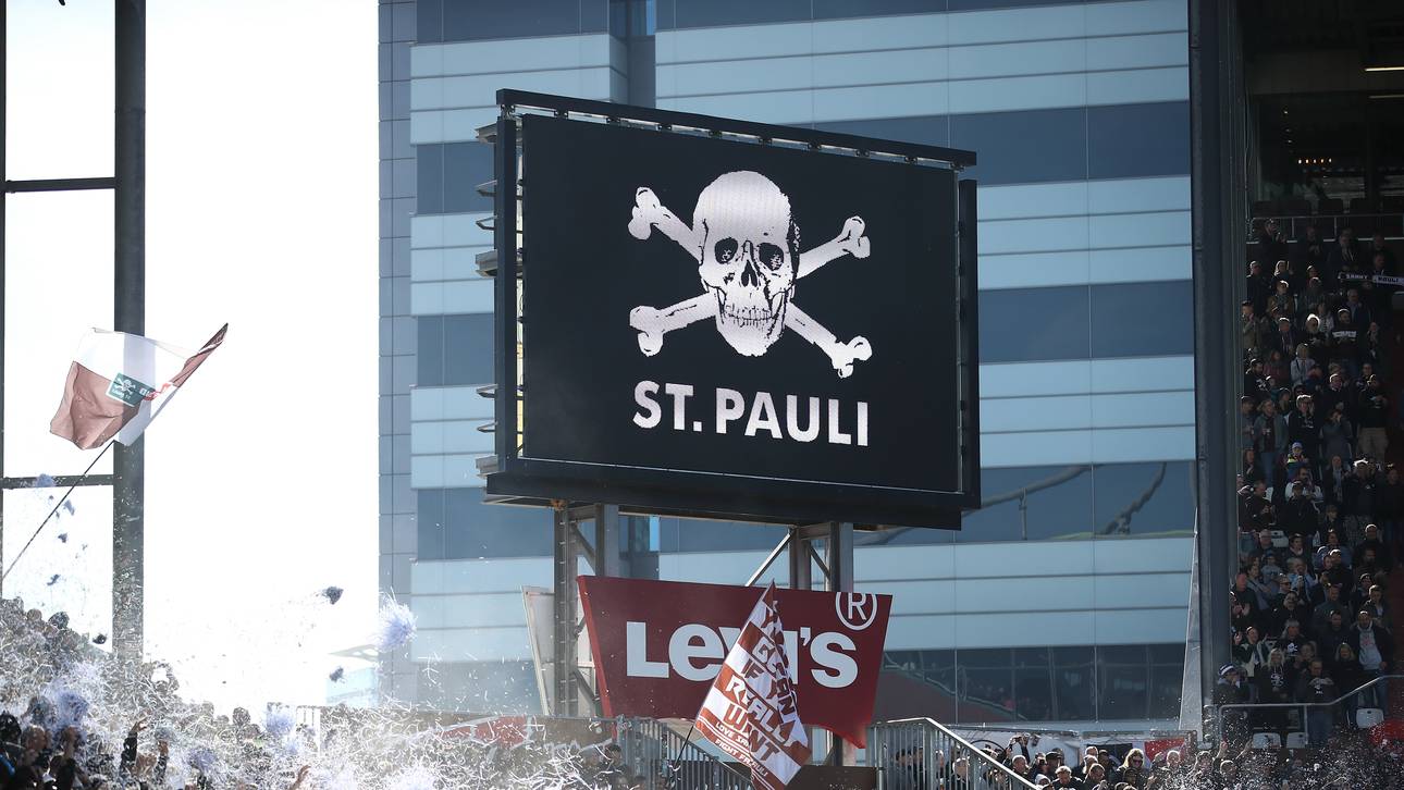 St. Pauli plant Genossenschaft