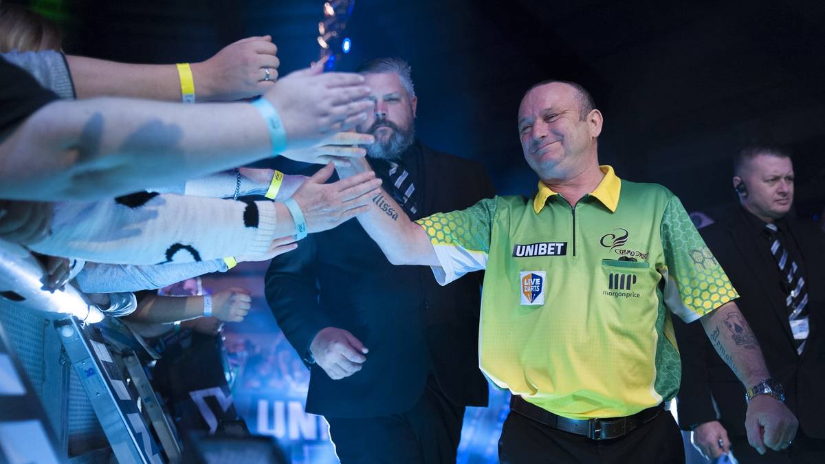 DARREN WEBSTER ("Demolition Man", 50 Jahre, England, Platz 13 in der Order of Merit): Für ihn gilt ganz klar: klein aber oho! Der Demolition Man zählt auch deshalb zu den Publikumslieblingen. Er schaffte es 2018 bis ins Viertelfinale, sein bislang bestes WM-Ergebnis. Gefährlich ist der Kämpfer für jeden Topspieler