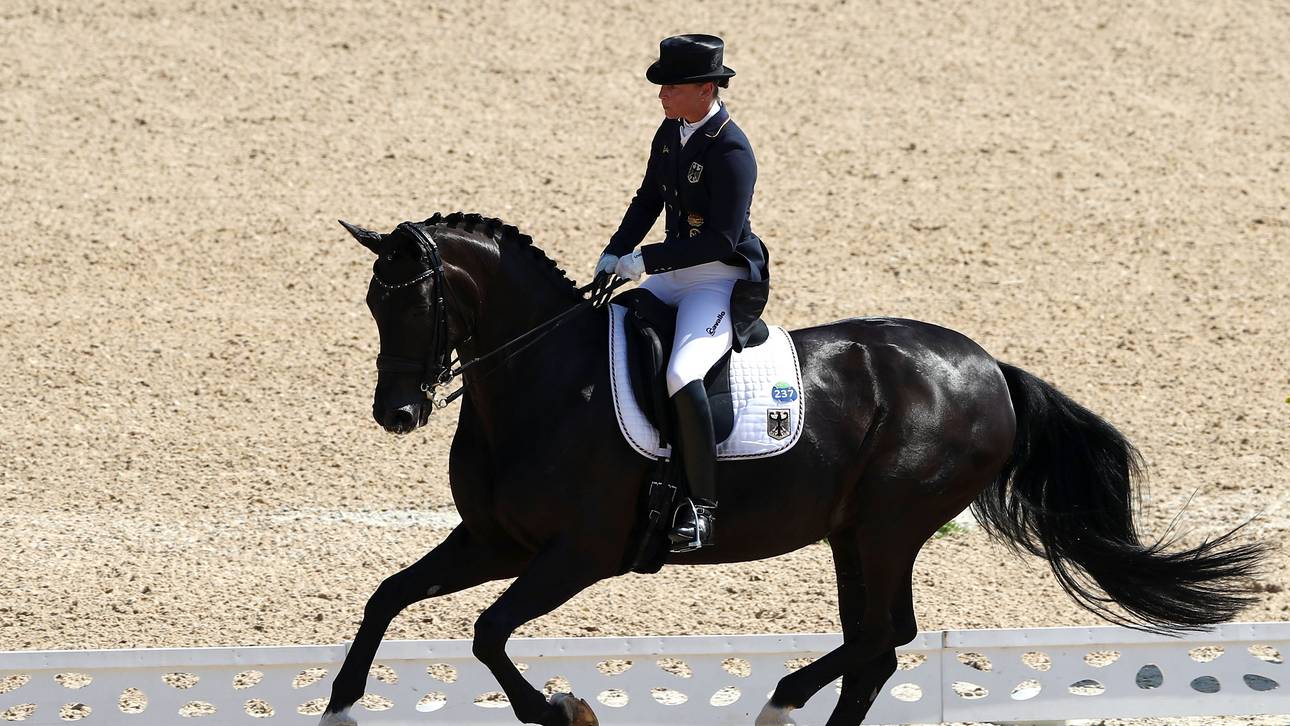 Werth erneut Weltcupsiegerin