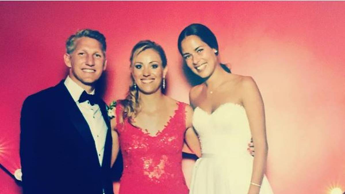 Tennis-Queen Angelique Kerber will sich natürlich auch im Fotobuch der Hochzeit verewigen