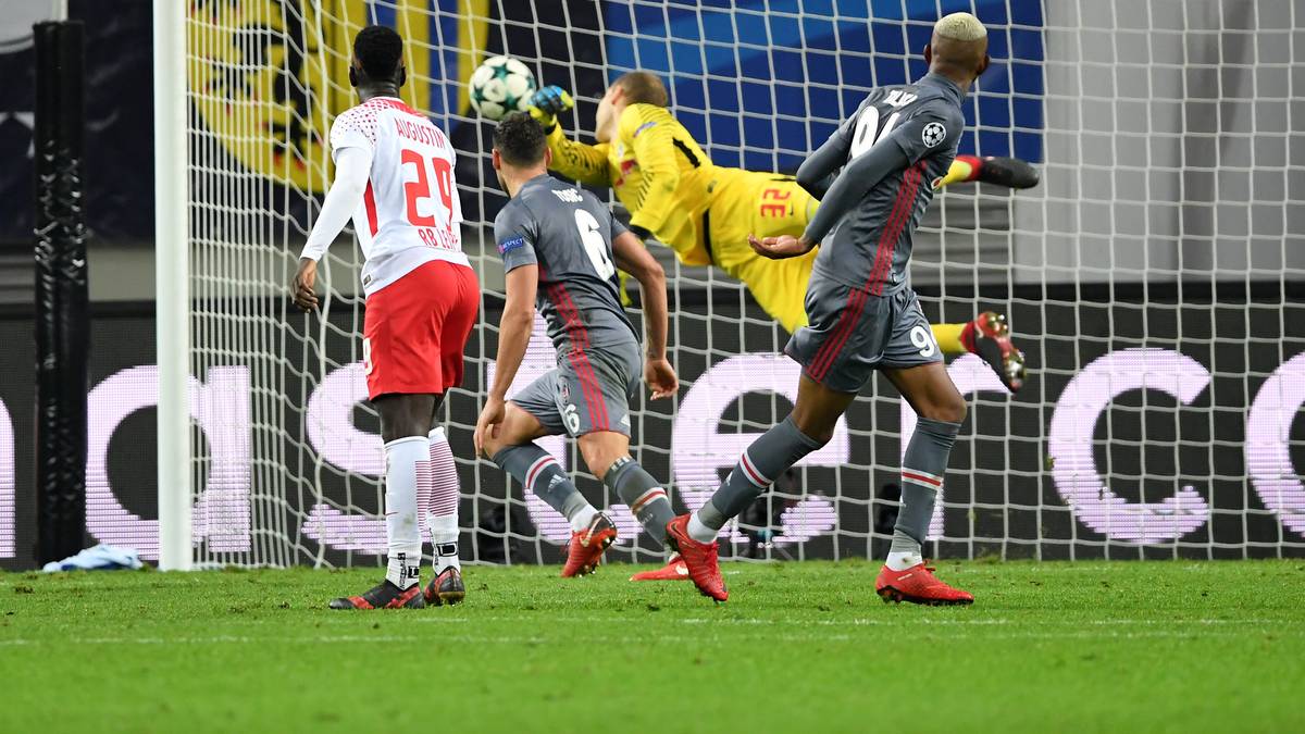 BESIKTAS ISTANBUL: Auch wenn die Türken souverän die Leipzig-Gruppe gewannen - Besiktas wäre das mit Abstand leichteste Los im Achtelfinale für Bayern, wenngleich auch mit ca. 10 Prozent Loswahrscheinlichkeit das unwahrscheinlichste 