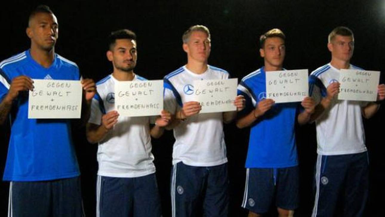 DFB-Team setzt ein Zeichen