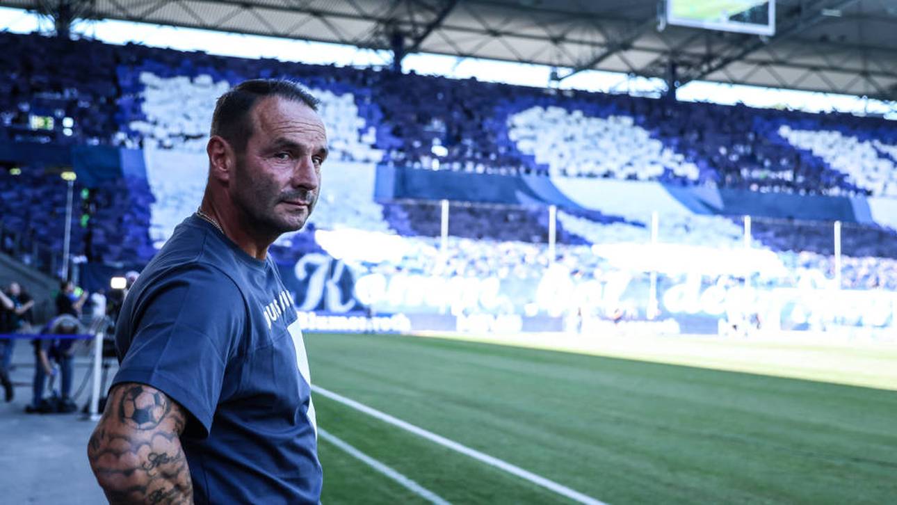 Dietmar Hirsch ist seit August 2024 Duisburg-Trainer