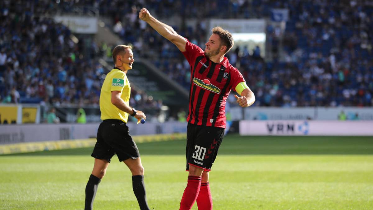 CHRISTIAN GÜNTER (SC Freiburg): Vizekapitän Günter ist Jahren auf der Linksverteidigerposition praktisch konkurrenzlos, vor zwei Jahren verpasste der 26-Jährige sogar über die gesamte Bundesligasaison gesehen keine einzige Minute