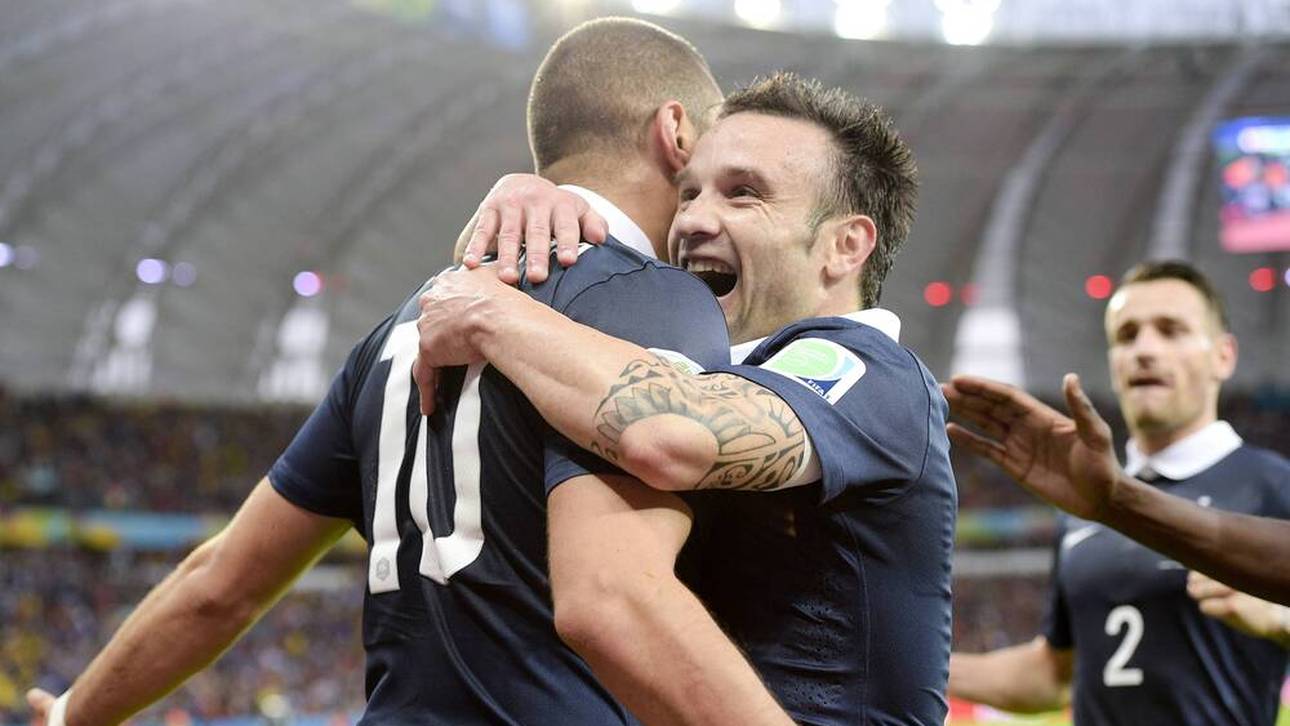Ein Foto aus friedlichen Zeiten: Karim Benzema und Mathieu Valbuena. 