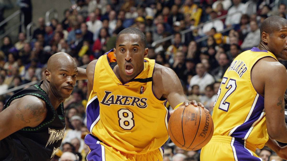 12 DREIER - KOBE BRYANT (Los Angeles Lakers vs. Seattle SuperSonics, Saison 02/03)