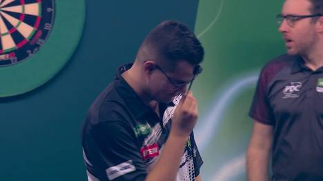 Gian van Veen gewinnt ein spektakuläres Halbfinale und folgt Luke Littler ins Finale. Gary Anderson muss nach einem starken Fight die Heimreise antreten.