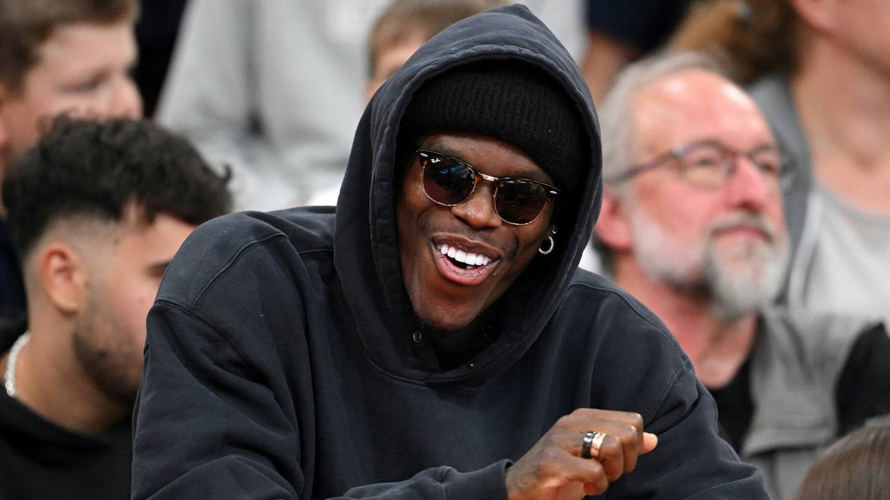 Schröder kündigt Großes an