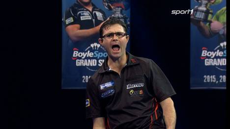 Damon Heta erreicht zum ersten Mal in seiner Karriere ein Major-Viertelfinale. Die Entscheidung in der Partie gegen Devon Petersen ist ein 144er-Finish im 15.Leg. 