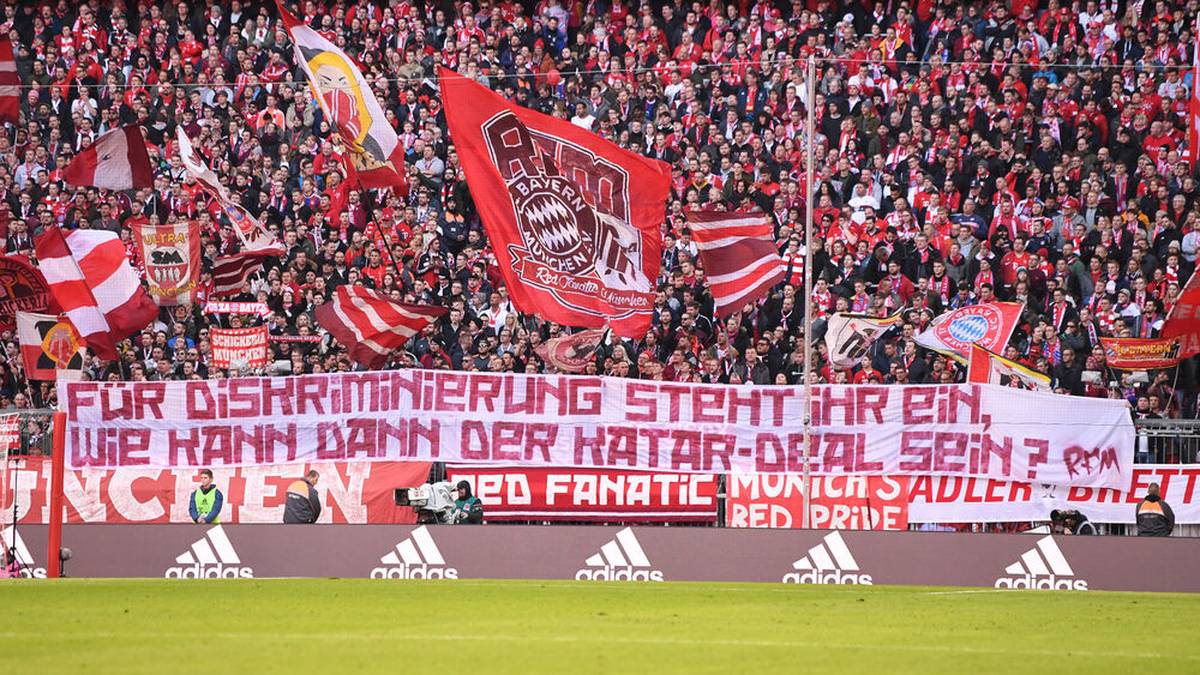 Die Bayern-Fans haben etliche Male ihre Haltung zum Katardeal preisgegeben
