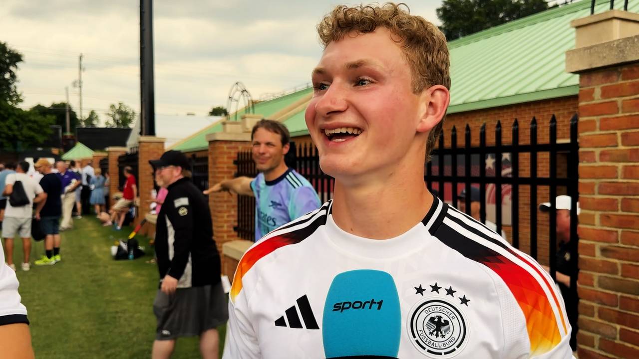 "Raumdeuter": Diese US-Fans sind echte DFB-Experten