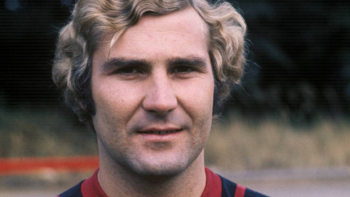 PLATZ 7 KARL-HEINZ WIRTH: Der Innenverteider kam in seinen 138 Spielen für Eintracht Frankfurt zwischen 1965 und 1973 zwar auf kein Tor, dafür aber auf zwei Vorlagen