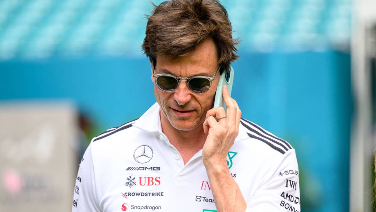 Toto Wolff hat die Gerüchte um Max Verstappen befeuert