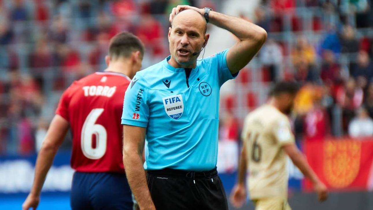 Unter Tränen: Schiedsrichter-Legende geht