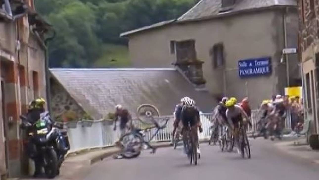 Tour-Star stürzt übel