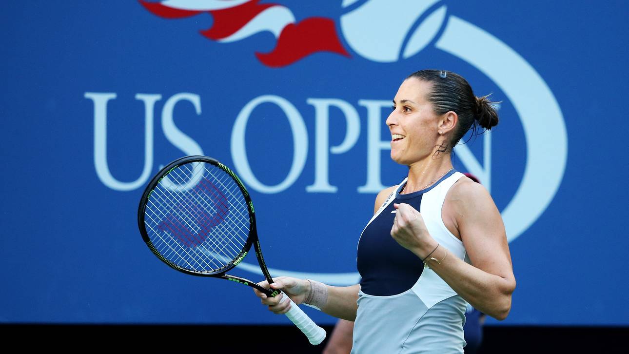 Pennetta schaltet Stosur aus