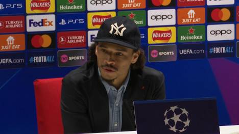 Bayern-Star Leroy Sané spricht auf der Pressekonferenz vor dem Champions League Viertelfinalhinspiel gegen den FC Arsenal über seine Vertragssituation beim Rekordmeister.