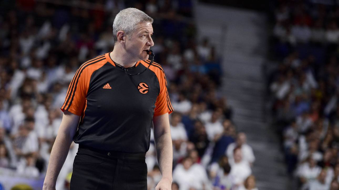 Heftige Strafe nach Schiri-Attacke?