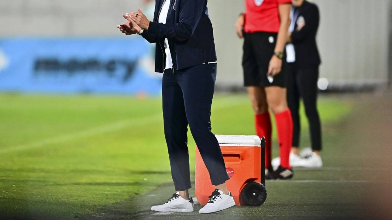 Voss-Tecklenburg will um WM-Titel spielen