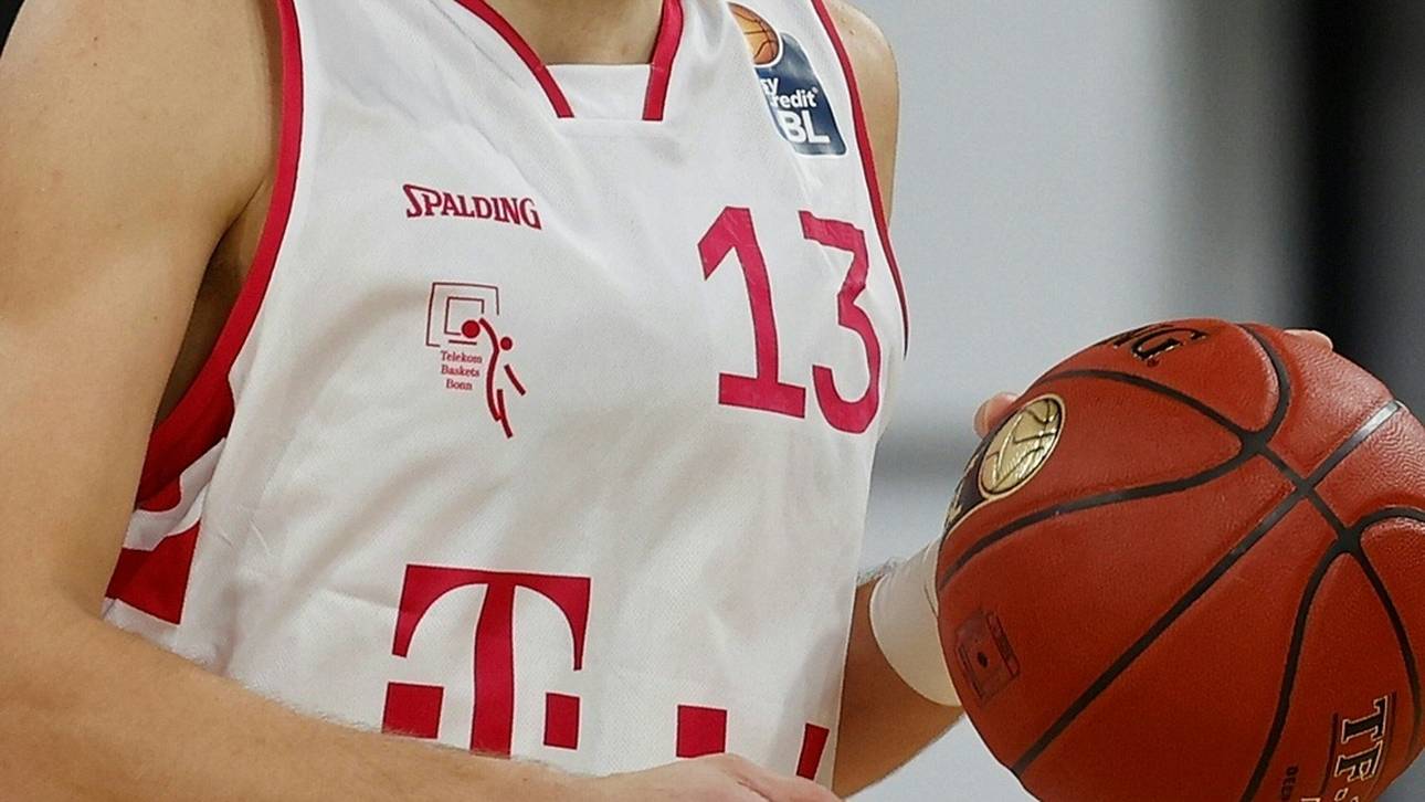 Basketball: Bonn holt Trainer Voigt zurück
