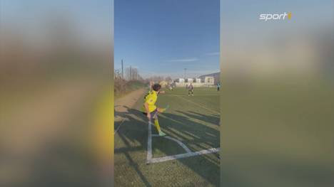 Ein französischer Amateurfußballer kündigte an, dass er die Ecke direkt verwandelt und hält sein Versprechen. 
