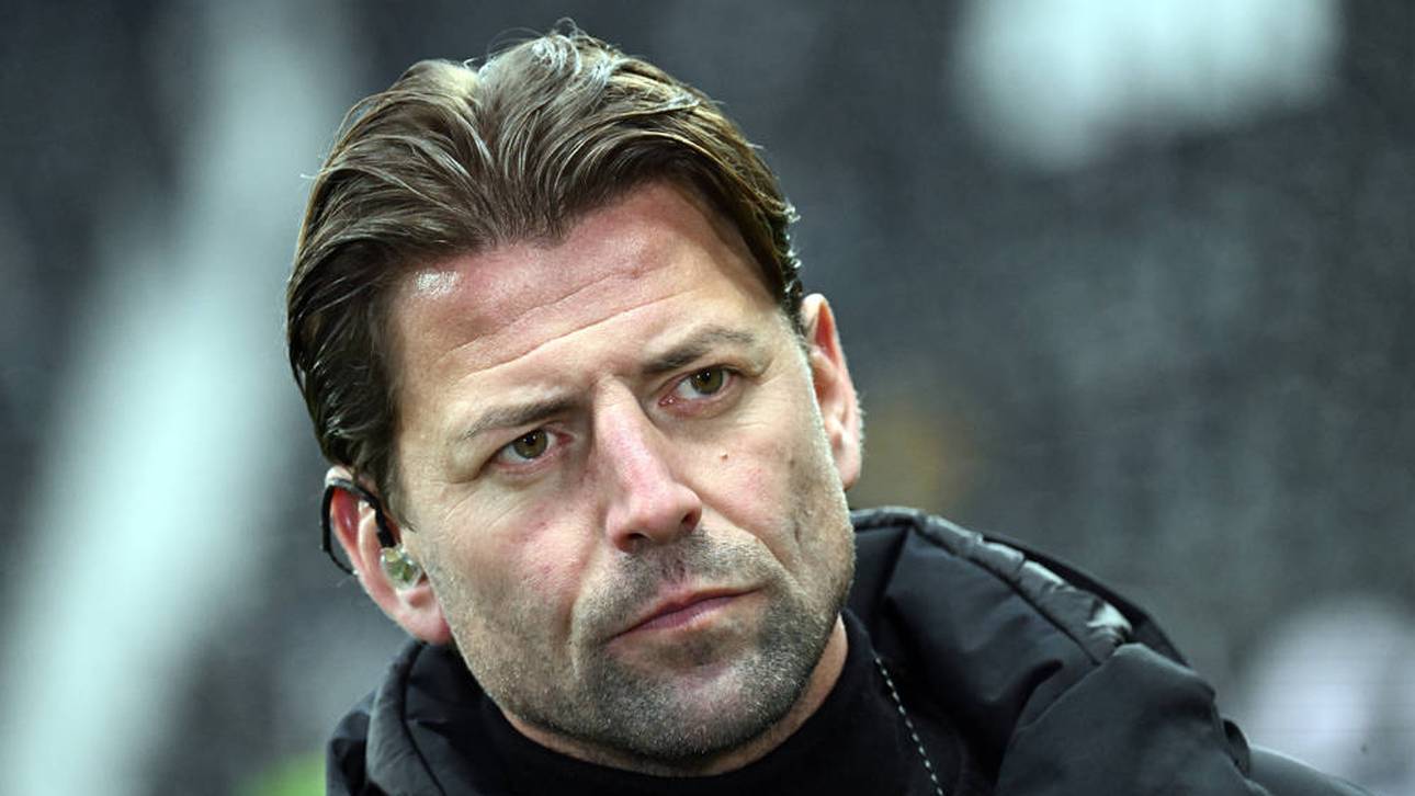 Roman Weidenfeller ärgert sich über den Auftritt des BVB in der Champions League