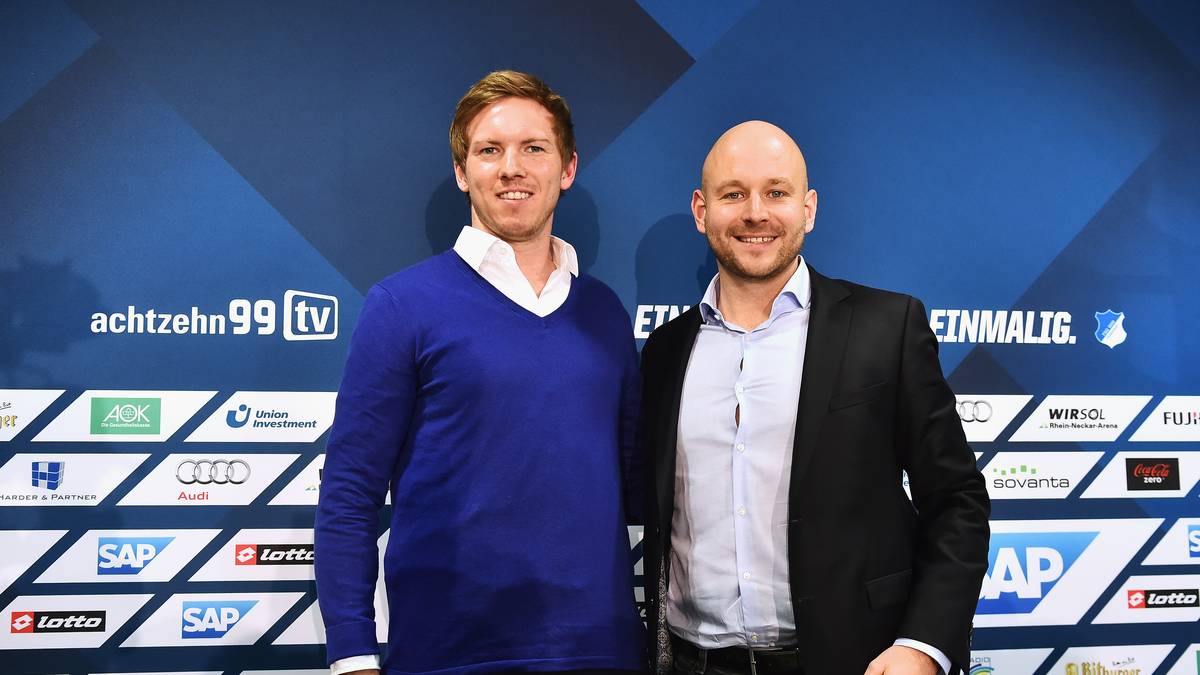 Cheftrainer? Cheftrainer! Im Oktober 2015 verkündet Hoffenheim, dass Nagelsmann in der Saison 2016/17 übernehmen soll - nach einer Übergangszeit, in der Trainer-Veteran Huub Stevens den schwer kriselnden Klub vor dem drohenden Abstieg retten soll