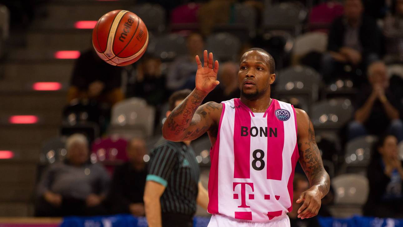 Ulm krallt sich Bonns Topscorer