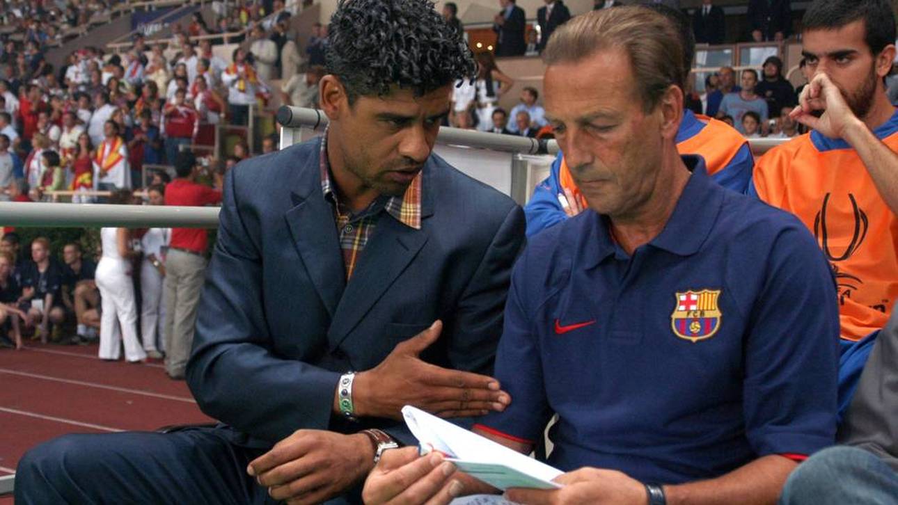 Johan Neeskens als Assistent Frank Rijkaards beim FC Barcelona 2006