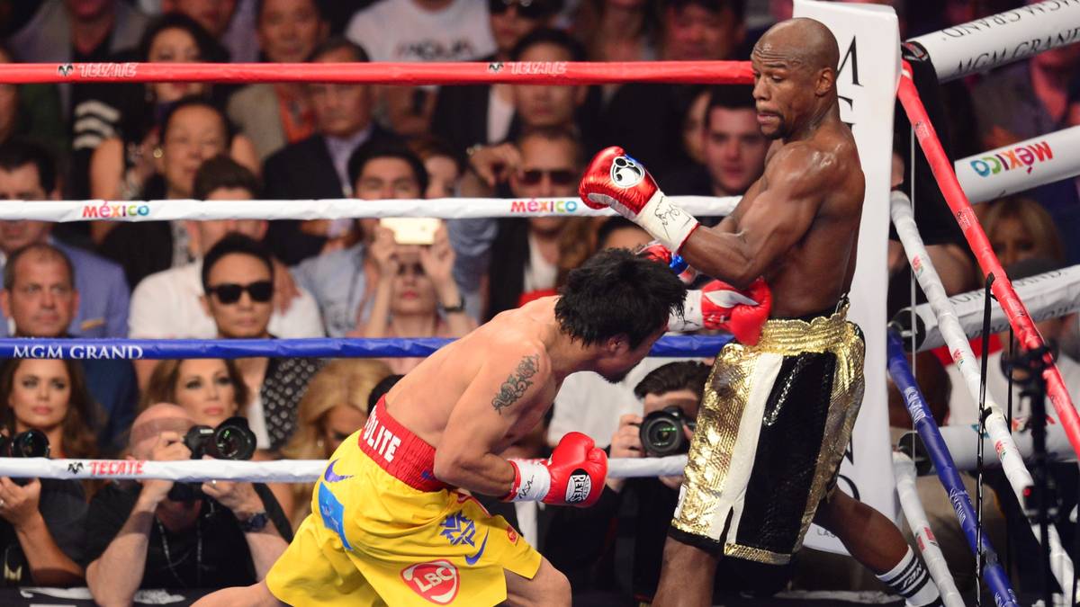 Es geht in den weiteren Durchgängen hin und her: Mal macht Pacquiao erfolgreich Druck, mal macht Mayweather dicht