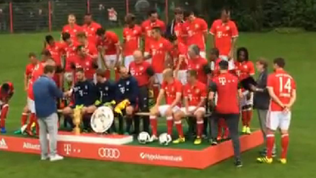 Bayerns Fotoshooting bei Facebook LIVE