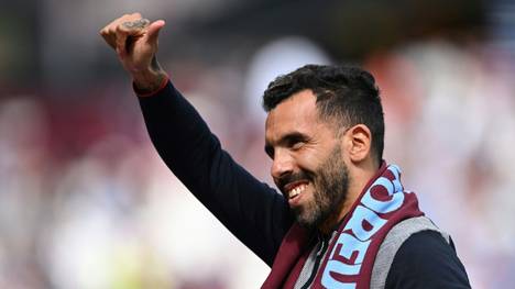 Ein Jahr nach seinem Karriereende kehrt Carlos Tevez zum Profifußball zurück und wird neuer Trainer bei Rosario Central.