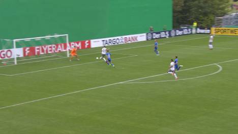 Die TSG 1899 Hoffenheim zieht durch zwei späte Tore in die nächste Runde des DFB-Pokals ein. Die Treffer fielen erst in der 115. und 118. Minute.