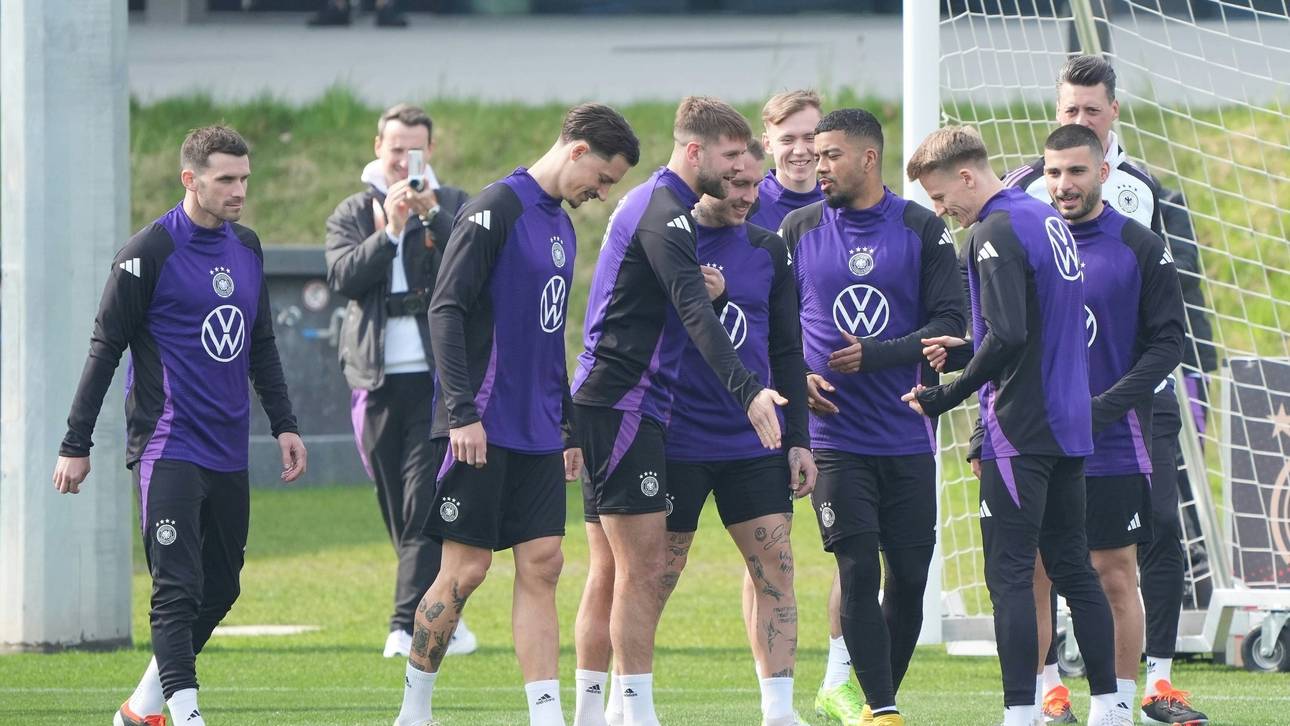 “Quatschköpfe“: Füllkrug witzelt auf PK