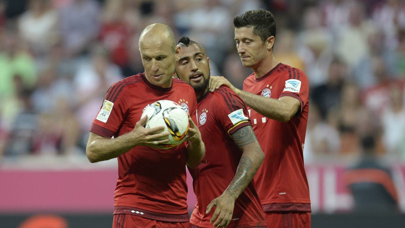 Vidal und Robben auf der Bank