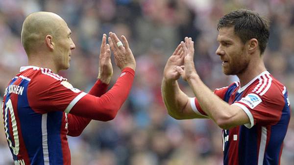 Der FC Bayern dominiert die Bundesliga. Nach der Hinrunde hat der Rekordmeister schon elf Punkte Vorsprung auf die Konkurrenz. Spieltag für Spieltag schaffen es Münchner in die SPORT1-Elf. Ein Trio steht deshalb auch in die SPORT1-Elf der Hinrunde