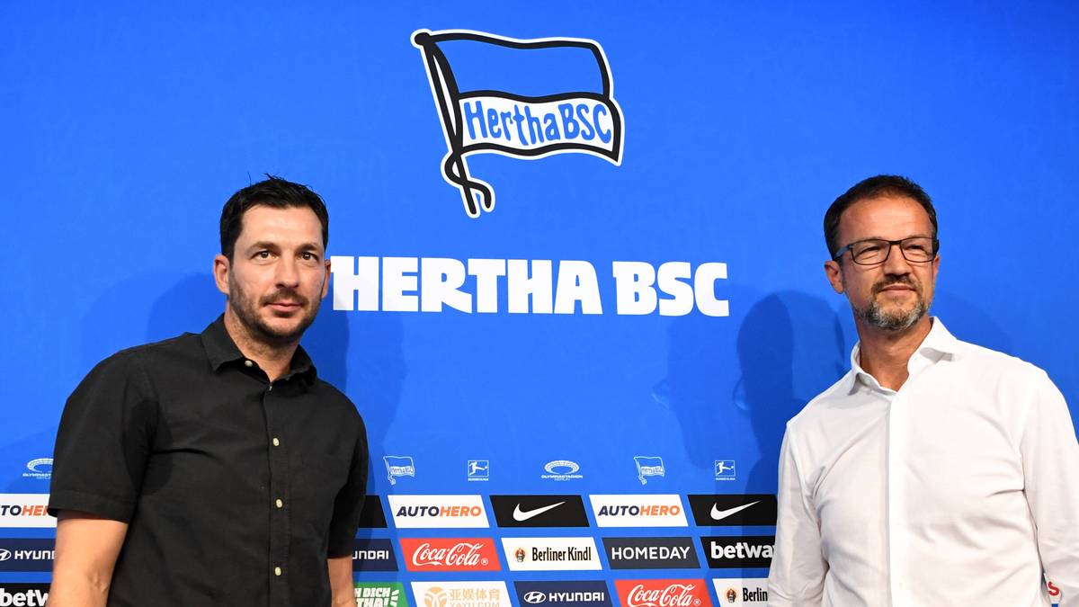 Nach der erfolgreichen Relegation gegen den HSV starten bei Hertha BSC die Saisonvorbereitungen und der Neuaufbau unter Cheftrainer Sandro Schwarz.