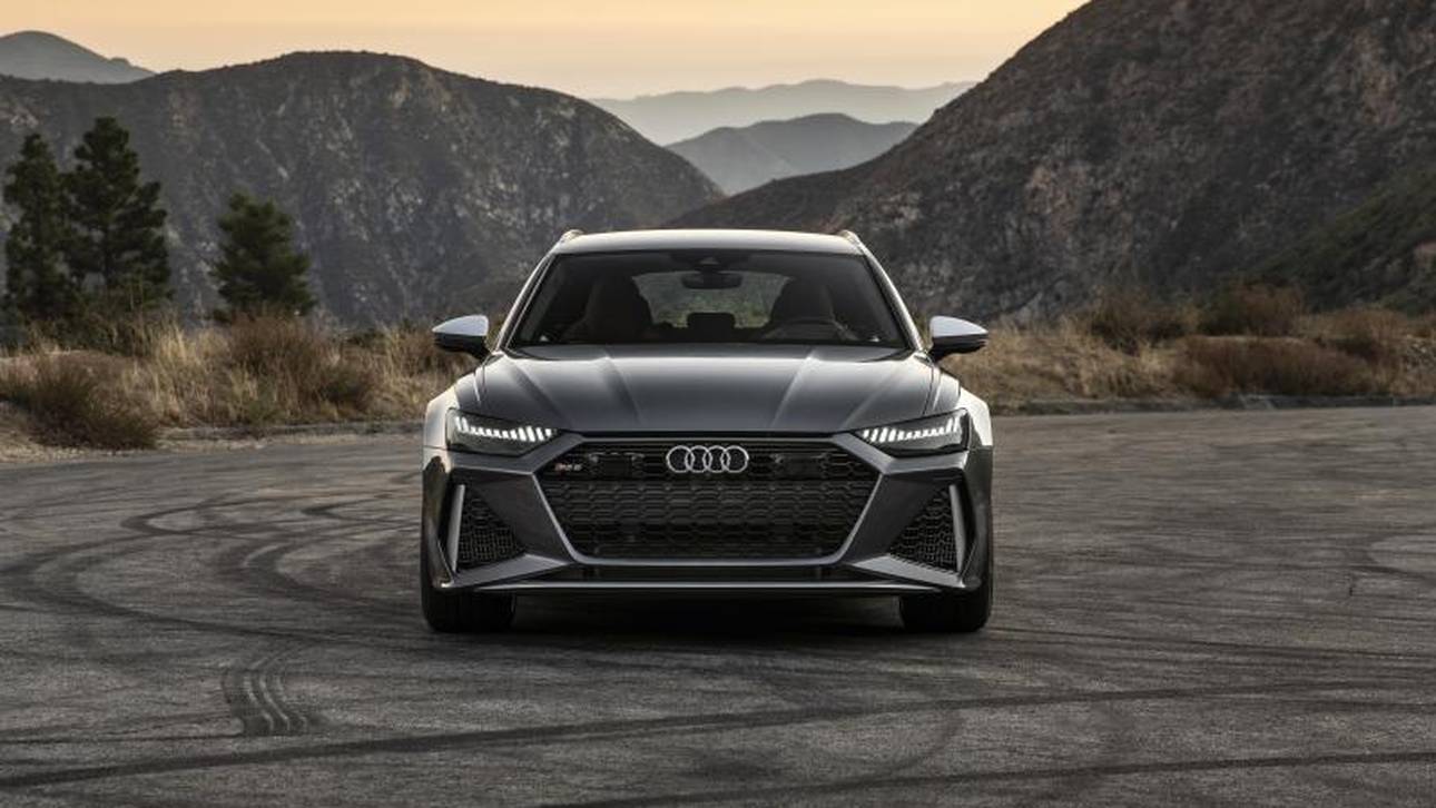 Verräterisches Design: Die breite Frontpartie lässt die sportlichen Ambitionen des Audi RS6 Avant deutlich erkennen