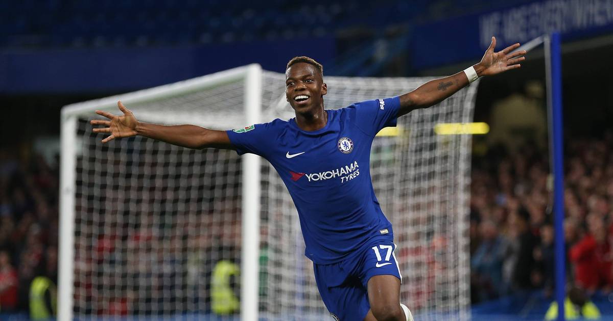 Charlie Musonda fa un cenno al Chelsea dopo aver sofferto