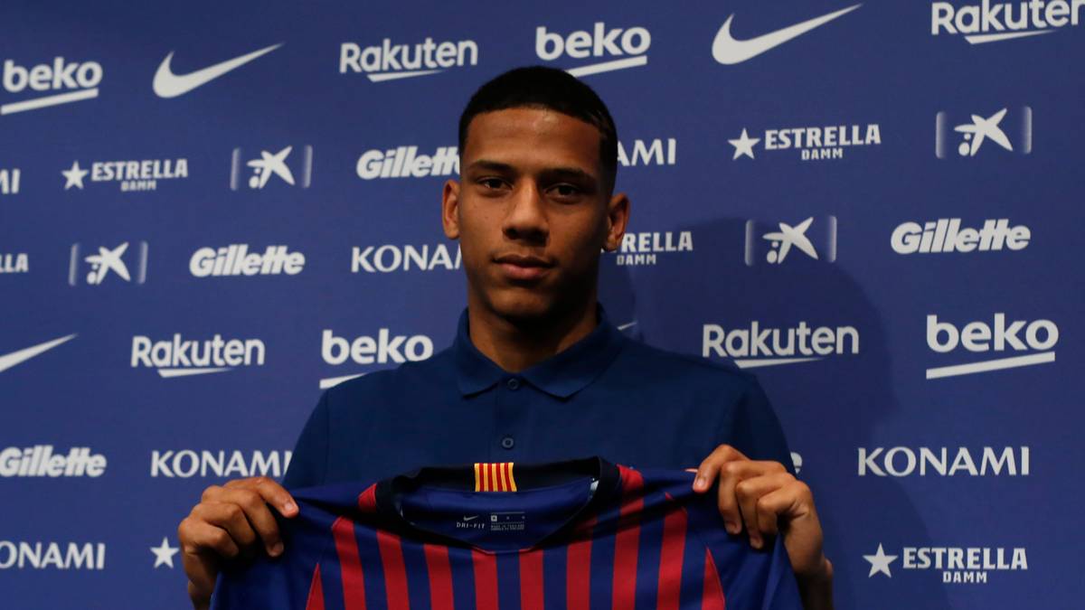 JEAN-CLAIR TODIBO: Kam im vergangenen Jahr für eine Million Euro Ablöse vom FC Toulouse. Unter Valverde kommt er jedoch nicht zum Zug, die Konkurrenz ist einfach zu stark. Verkaufen wird Barca den talentierten Innenverteidiger auf keinen Fall, aber ...