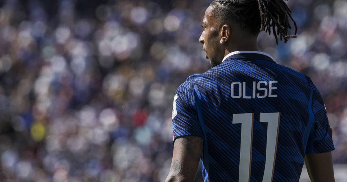 FC Bayern: Michael Olise's behavior raises questions